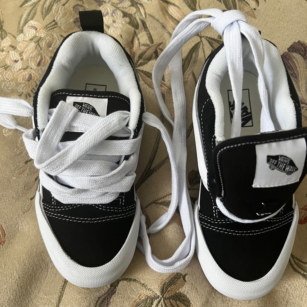 Vans kids black and white lace up shoes size 1